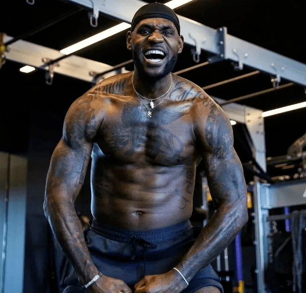 更衣室影响 更衣室影响