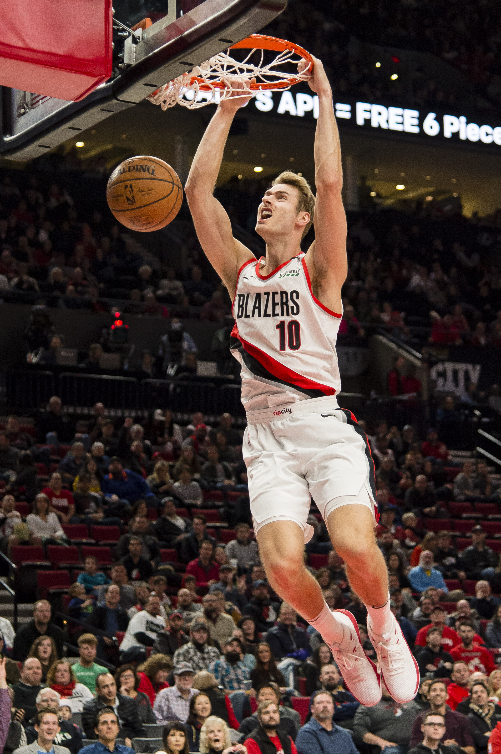 迫使对手小 迫使对手小