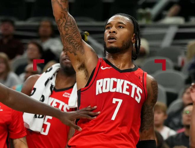 半场对攻里 半场对攻里