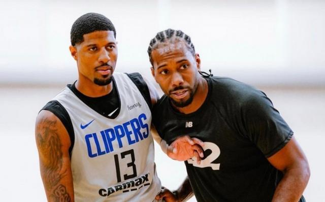 “回炉重造”两年后登日服畅销榜第1，却差评如潮